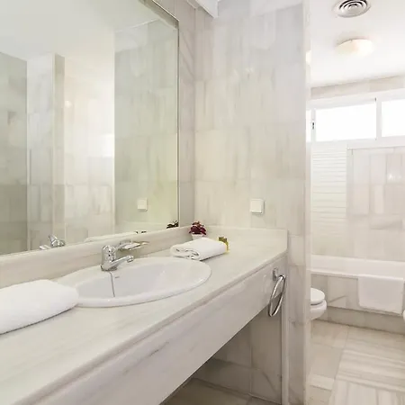 Townhouse Naranjos Marbella